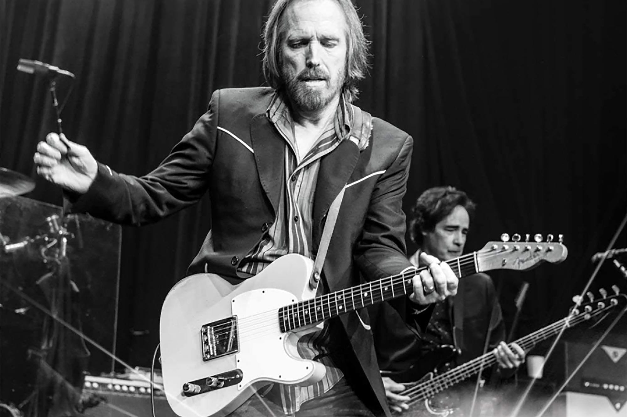 Tom Petty and the Heart Breakers Bio ‘Somewhere You Feel Free’ Feels Constrained
