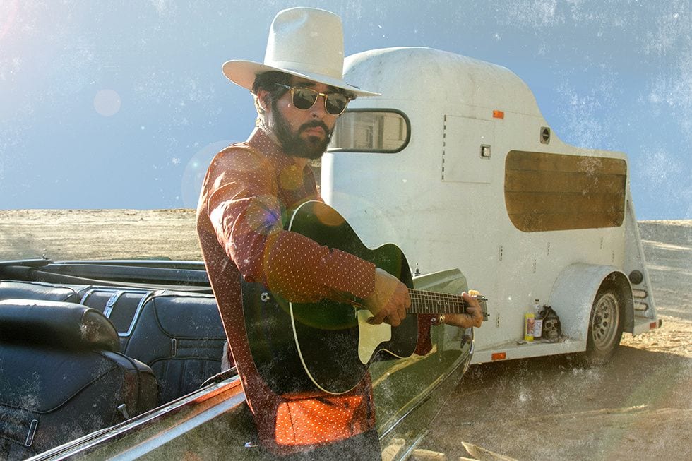 Ryan Bingham Dazzles with Troubadour Charm at the Sweetwater