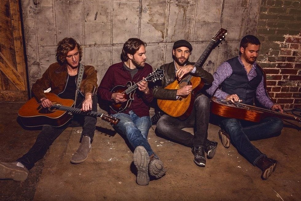 Mountain Heart’s Bluegrass Shows a Wide Range of Influences on ‘Soul Searching’