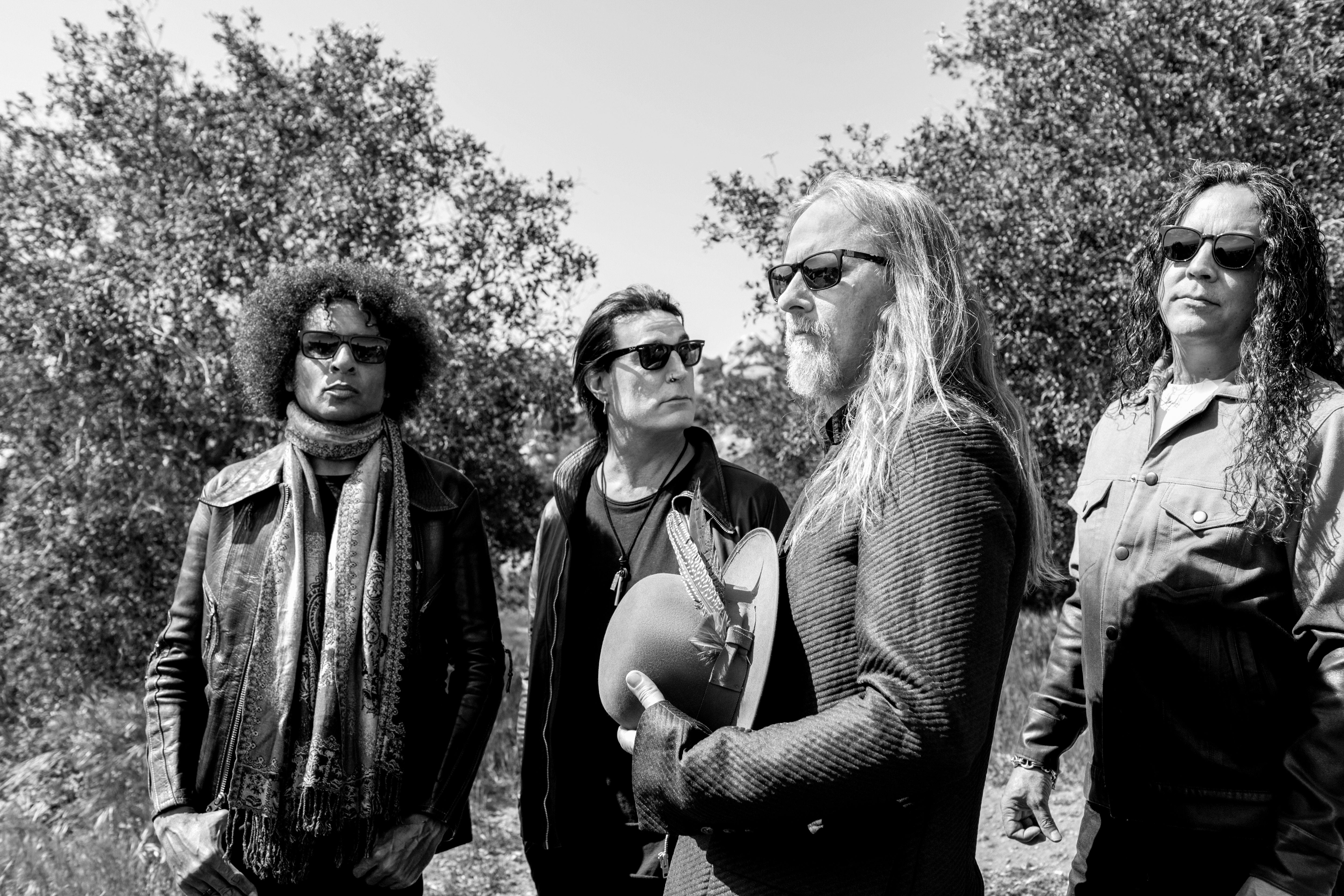 Destroy Or Be Destroyed: Alice in Chains Confronts Ghosts, Past on ‘Rainier Fog’