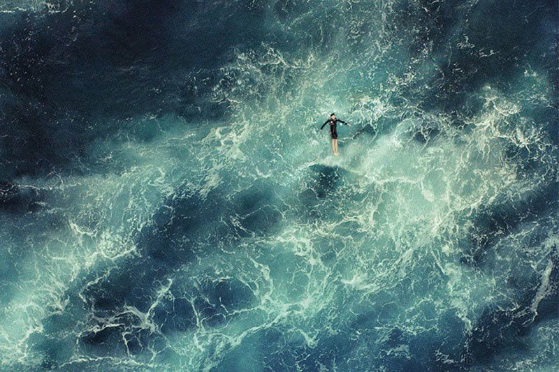 In ‘Breath’, Surfing Is Captured From a Bookish Introvert’s Perspective
