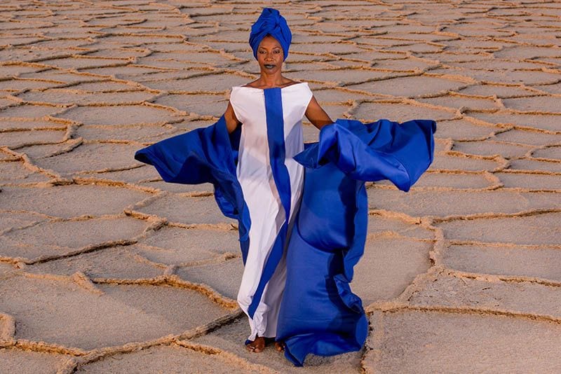 ‘Fenfo’ Proves Fatoumata Diawara Is One of the Most Dynamic Voices in Afropop
