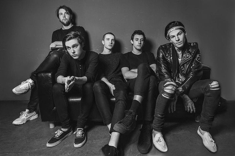 ‘The Neighbourhood’ Is About What It’s Like to Be in the Neighbourhood