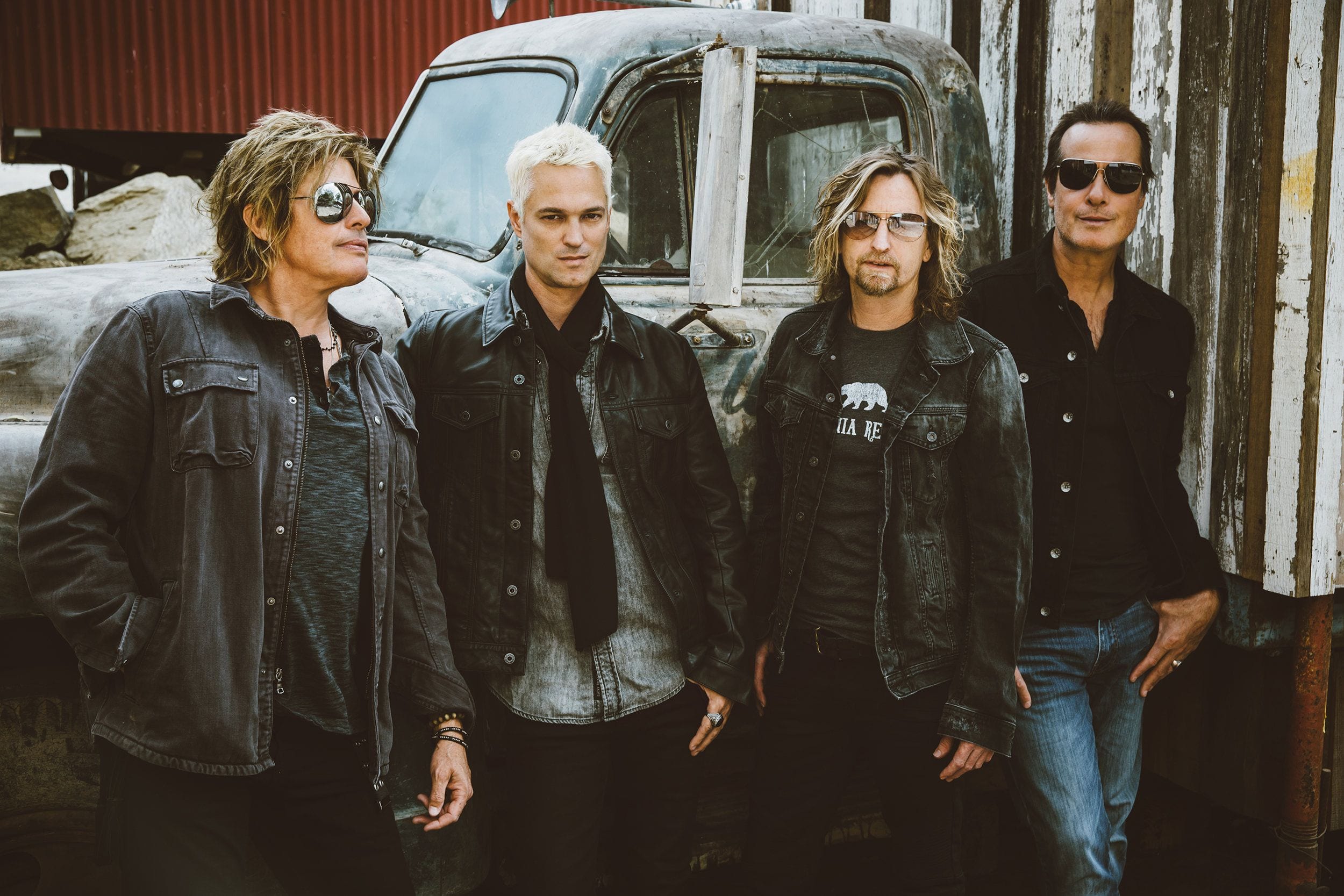 Stone Temple Pilots Return With a New Singer and a Familiar-Sounding Album