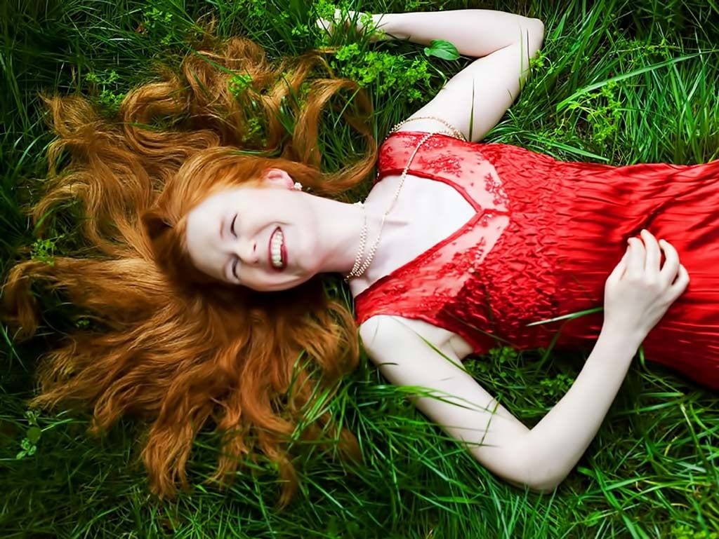 Sarah Cahill Honors Terry Riley in a Moving, Pristine Four-Disc Collection