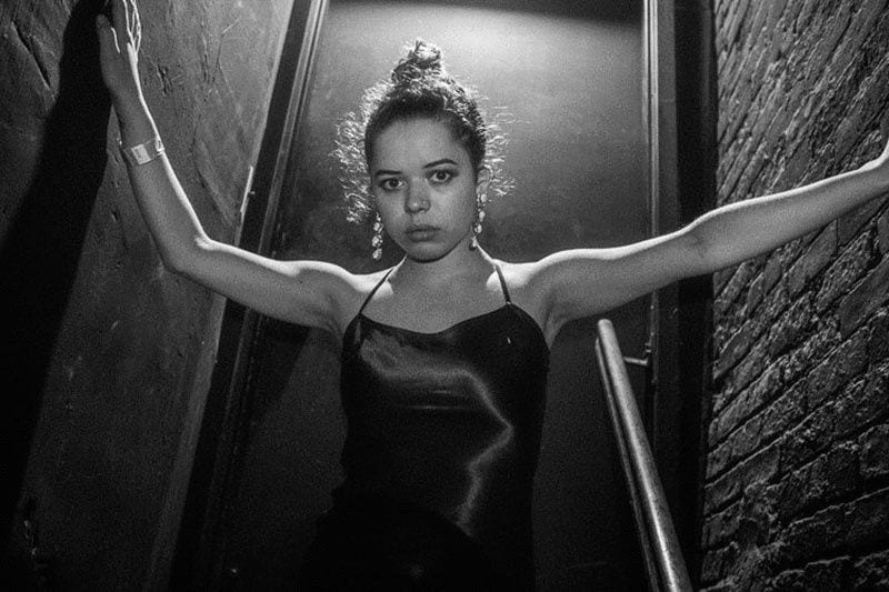 Nilüfer Yanya’s “Thanks 4 Nothing” Video and US Live Debut Photos