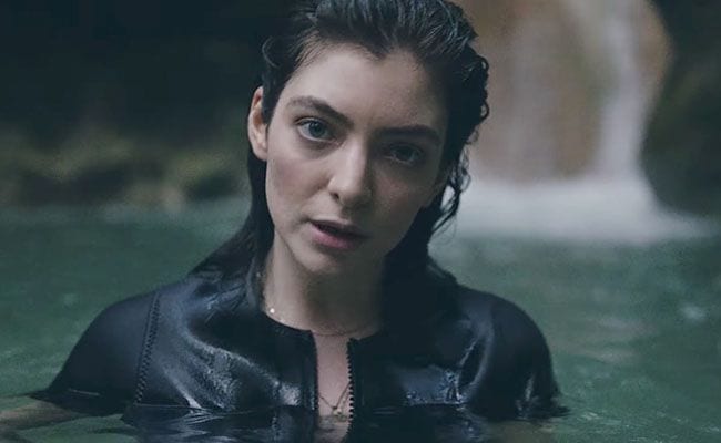 Lorde – “Perfect Places” (Singles Going Steady)
