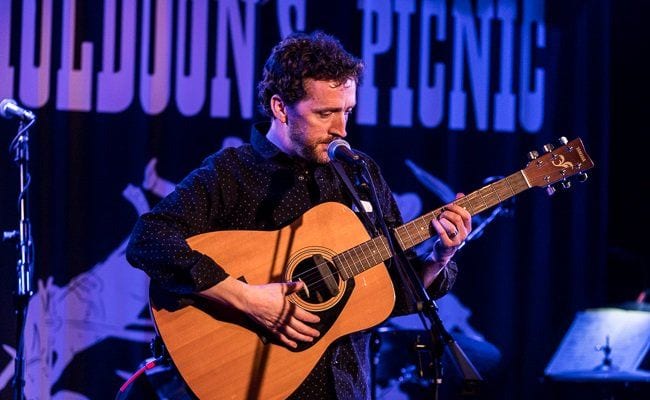 Colm Mac Con Iomaire Brings Pastoral Tranquility to Muldoon’s Picnic