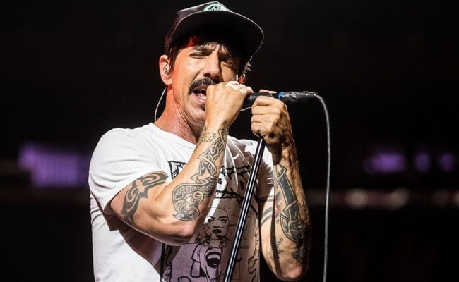 Red Hot Chili Peppers Blast Through Tremendous Set at Madison Square Garden