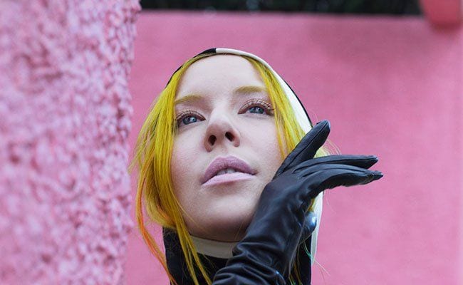 Austra – “I Love You More Than You Love Yourself” (Singles Going Steady)