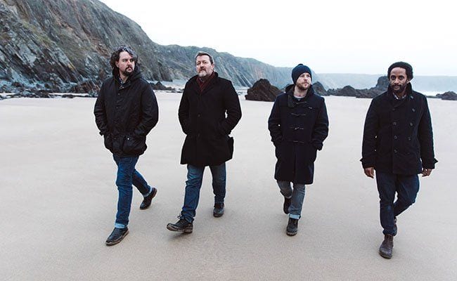 Elbow – “Magnificent (She Says)” (Singles Going Steady)