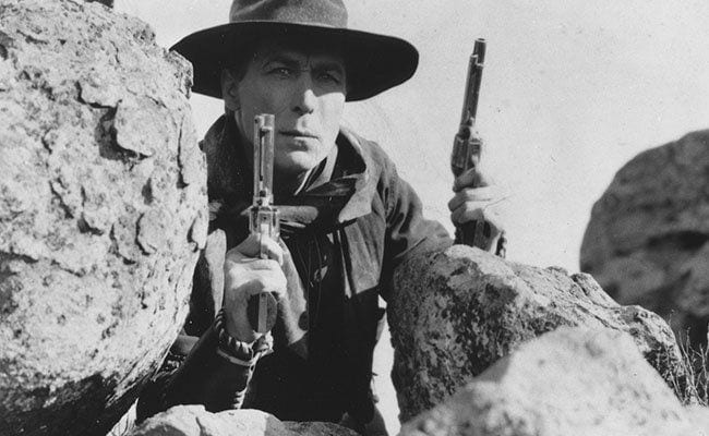 Hart of the Western: ‘Wagon Tracks’