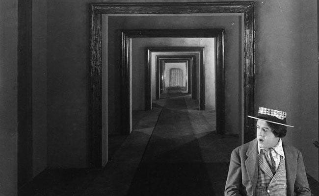 Luigi Pirandello on Film: L’Umorismo and Confronting the Other of the Self