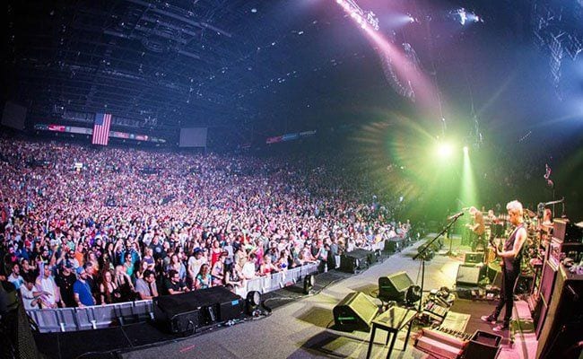 Phish and the Spiders From Mars Take Las Vegas
