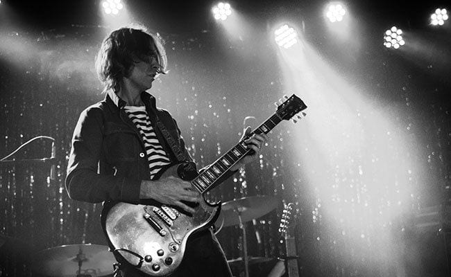 Sadler Vaden – “Chameleon” (audio) (premiere)