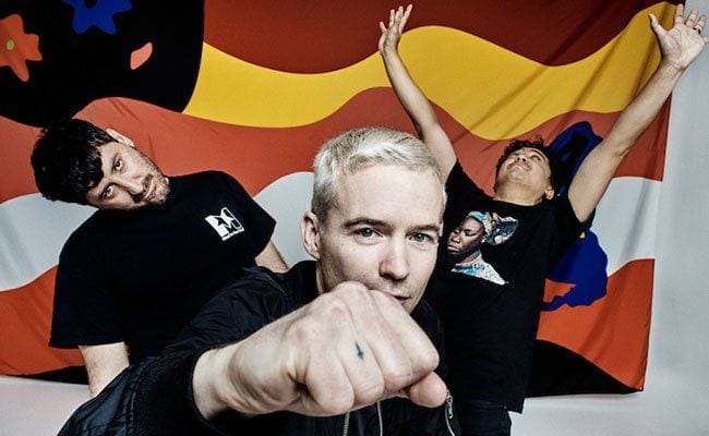 The Avalanches – “Frankie Sinatra” (Singles Going Steady)