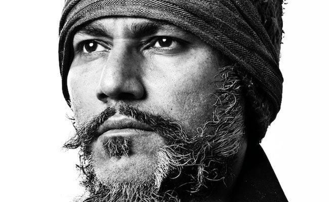 an-anxious-eroticism-elyas-khans-flesh-and-machinery-grooves