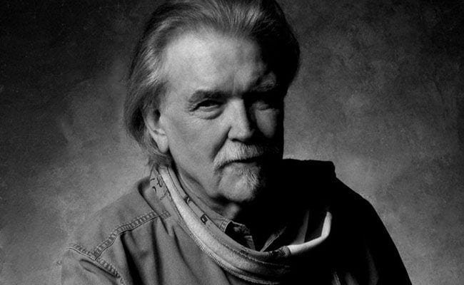the-last-gunfighter-songwriter-guy-clark-passes-away-at-74