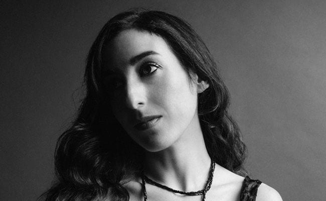 Marissa Nadler – “All the Colors of the Dark” (Singles Going Steady)
