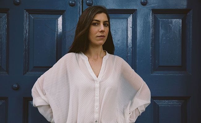 Julia Holter – “Everytime Boots” (Singles Going Steady)