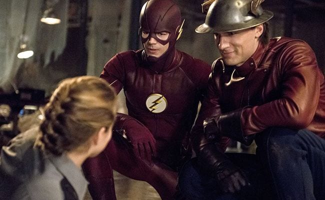 the-flash-season-2-episode-2-flash-of-two-worlds