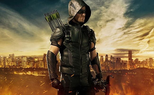 Arrow: Season 4, Episode 1 – “Green Arrow”