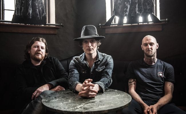 The Fratellis – “Desperate Guy” (video) (premiere)