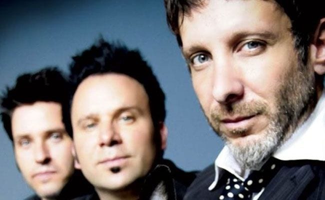 Mercury Rev – “Are You Ready?” (video) (Singles Going Steady)