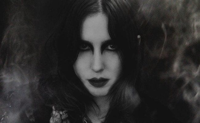 196470-chelsea-wolfe-the-abyss