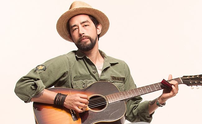 Jackie Greene – “A Face Among the Crowd” + Father’s Day Playlist (audio) (Premiere)