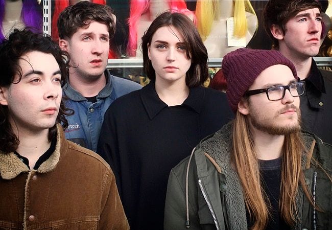Why “Wr” Still in Love With Joanna Gruesome
