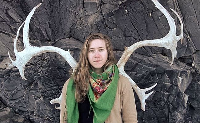 192838-dana-sipos-portraits-audio-premiere