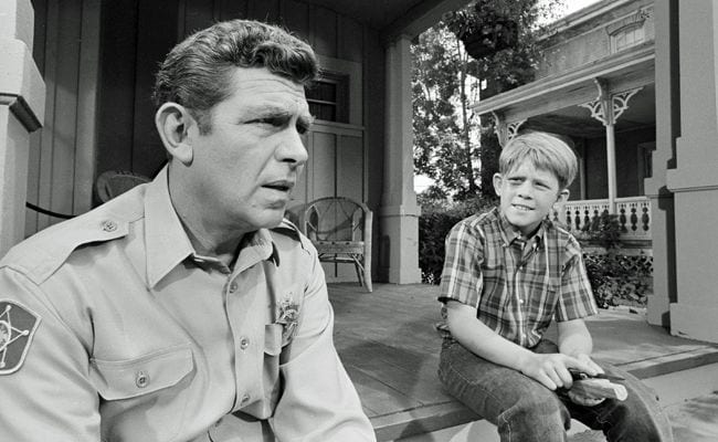 ‘A Cuban In Mayberry’ Travels From America’s Hometown to an All-American Nowhere