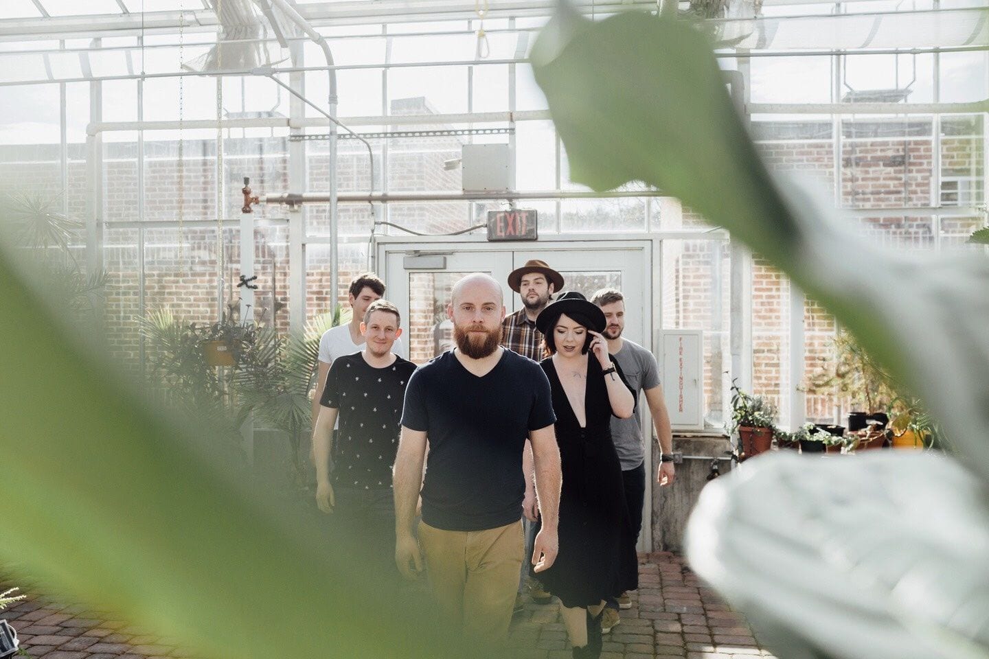 Annabelle’s Curse’s ‘Vast Oceans’ Meditates on a Groundswell of Human Emotions (premiere)
