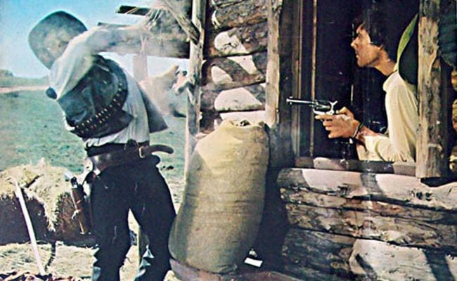In ‘The Bounty Killer’, Tomas Milian Plays a Victim Turned Victimizer