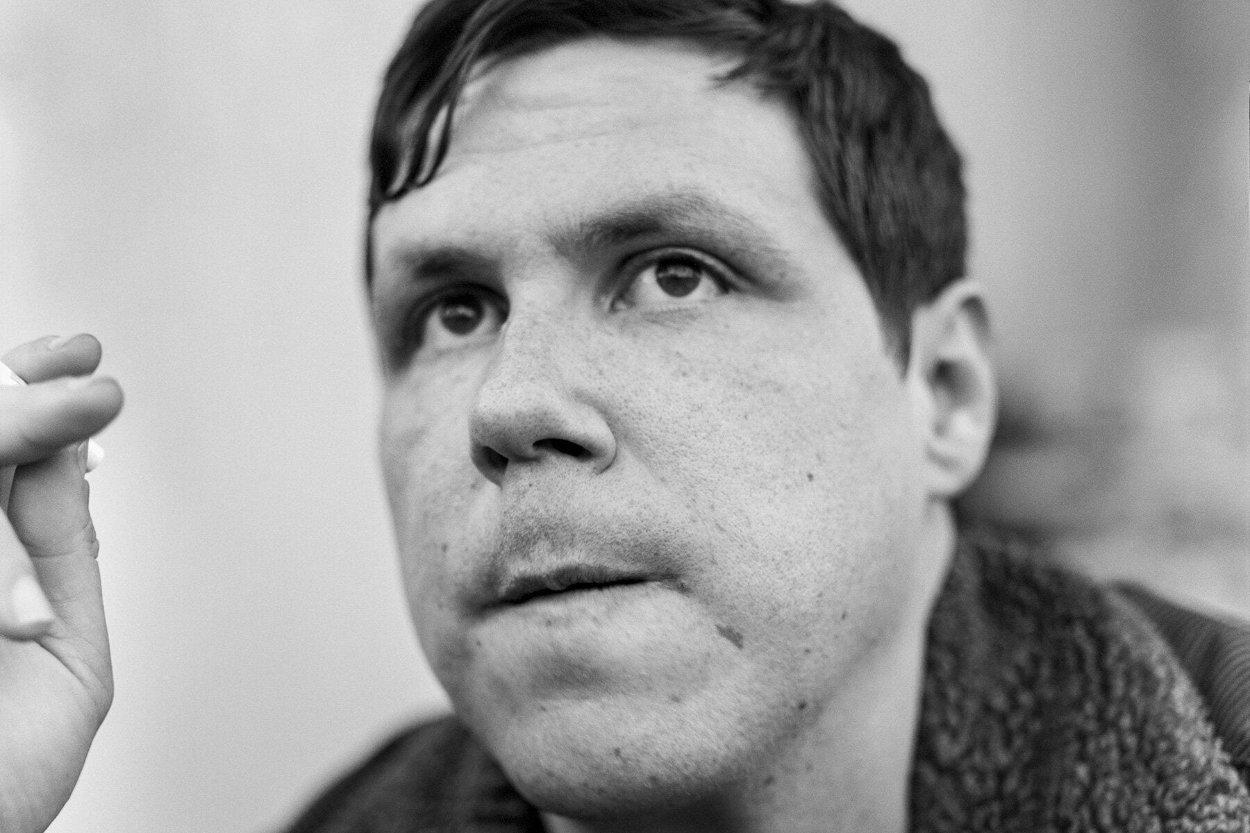 Damien Jurado Learns From Emptiness on ‘What’s New, Tomboy?’
