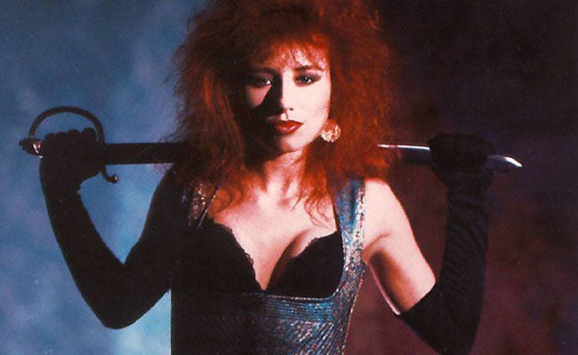 Glory of the ’80s: Tori Amos Premieres Y Kant Tori Read Rarities on Her Unrepentant Geraldines Tour