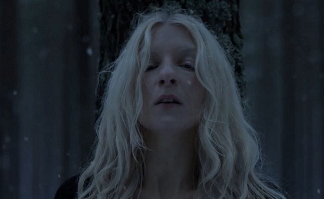 SINGLE REVIEW: iamamiwhoami’s “Hunting for Pearls”