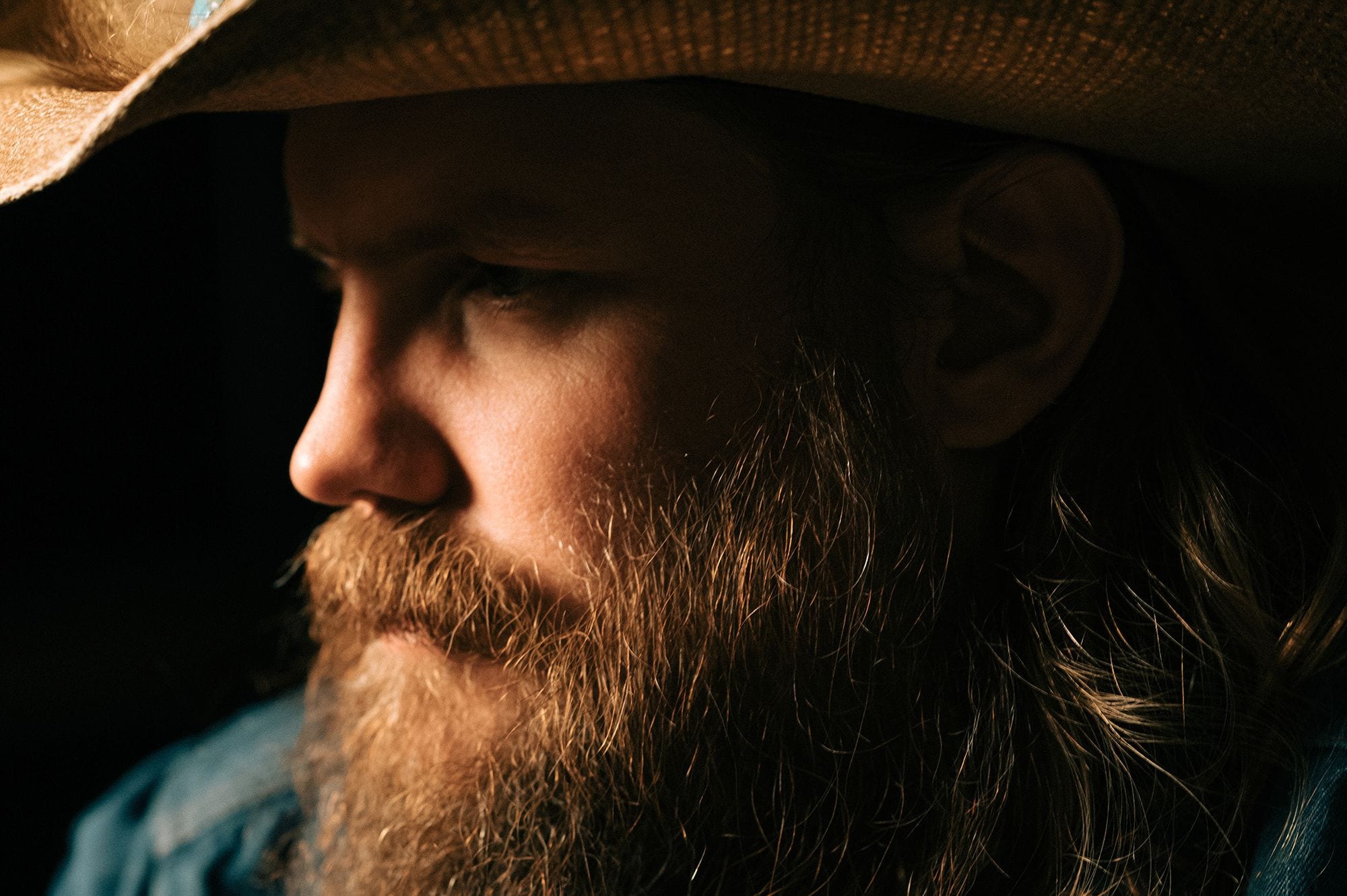 Chris Stapleton Moves Forward on ‘Starting Over’