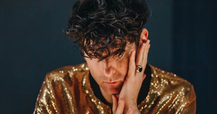 Low Cut Connie Show What ‘Tough Cookies’ Are Made Of