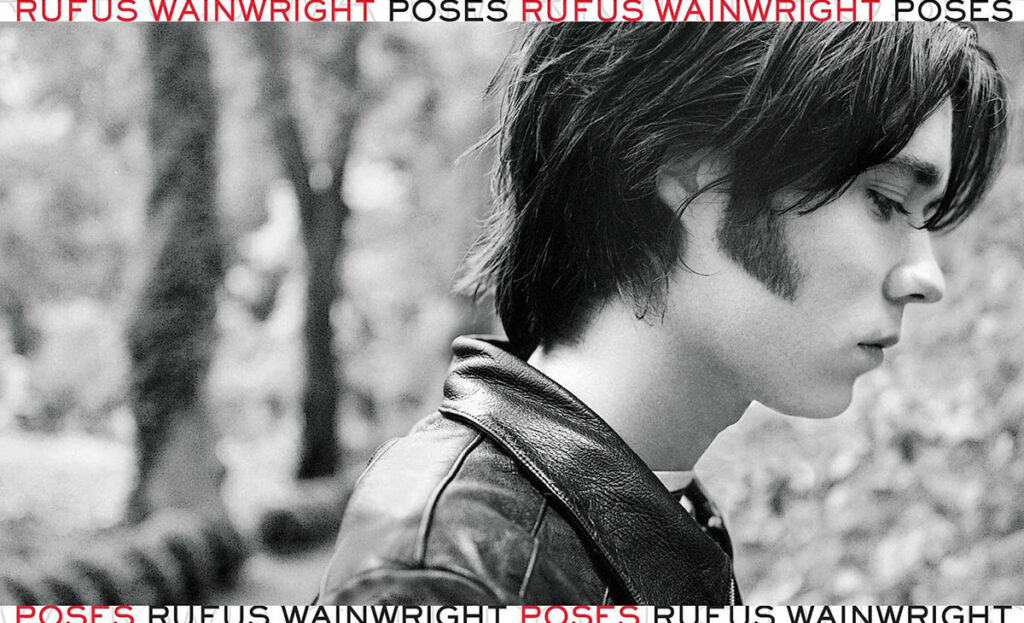 Rufus Wainwright poses splash