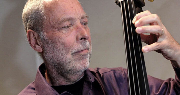 Dave Holland Returns with a Daring Guitar Trio Featuring Kevin Eubanks