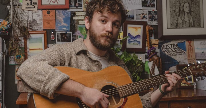 Folkie Matthew Fowler’s “Going Nowhere” Is a Toe-Tapping Breakup Tune (premiere)