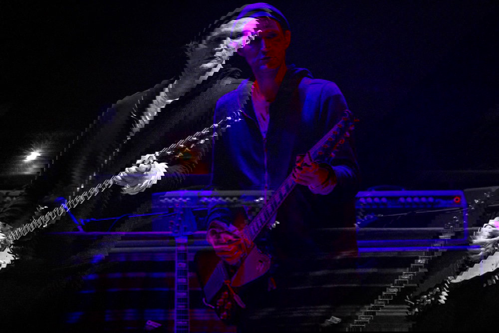 Eddie Vedder and The Earthlings