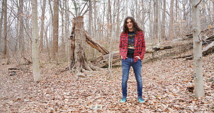 Kurt Vile Invites Us to Watch His Moves
