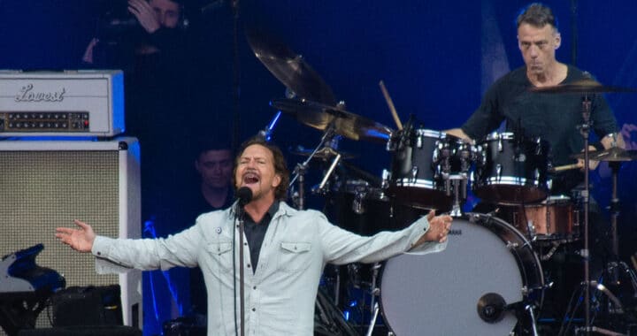 Pearl Jam Leave Us Wanting More in Berlin Concert