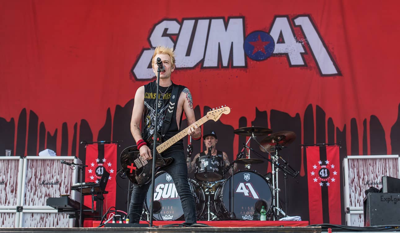 Sum 41 - Screaming Bloody Murder Album Lyrics