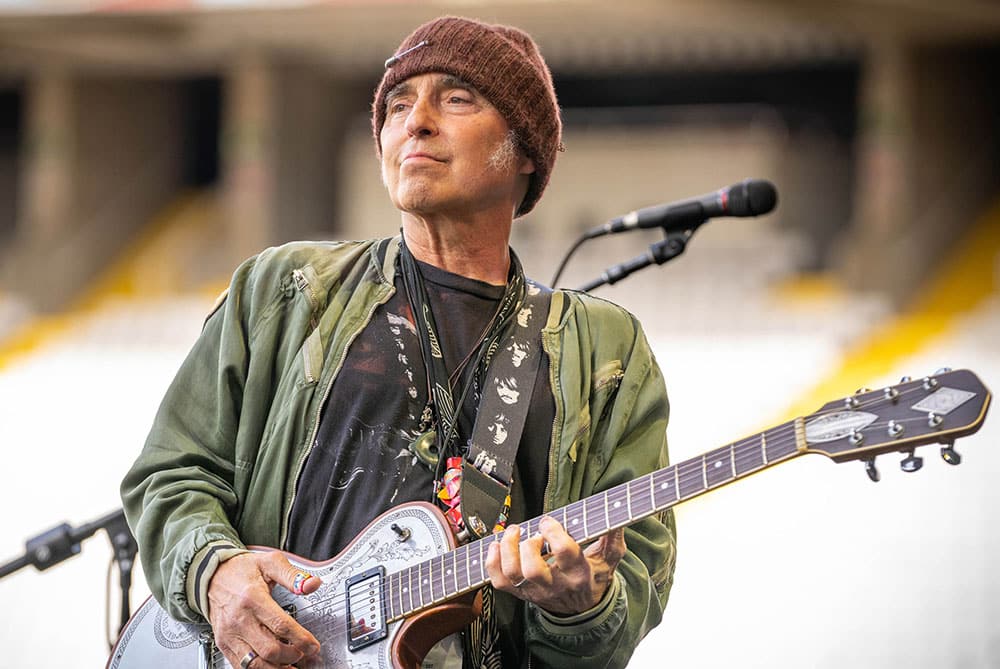 Nils Lofgren