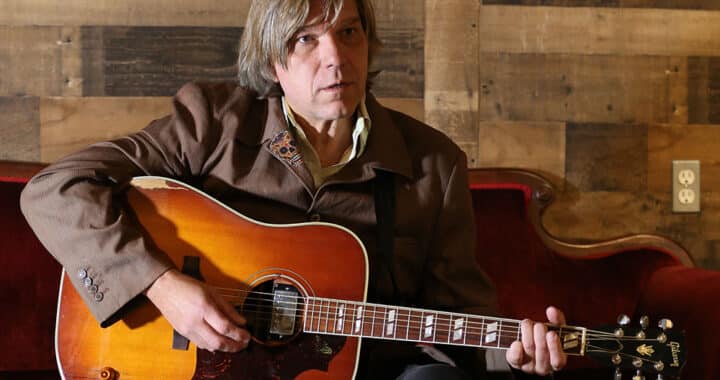 David Dondero Confronts the Present With ‘Immersion Therapy’
