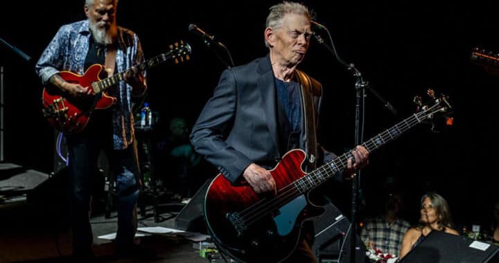 Hot Tuna Electrify the Fillmore for the Final Time